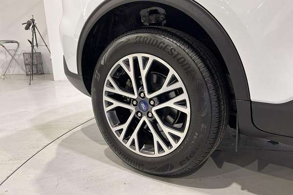 2021 Ford Escape ZH