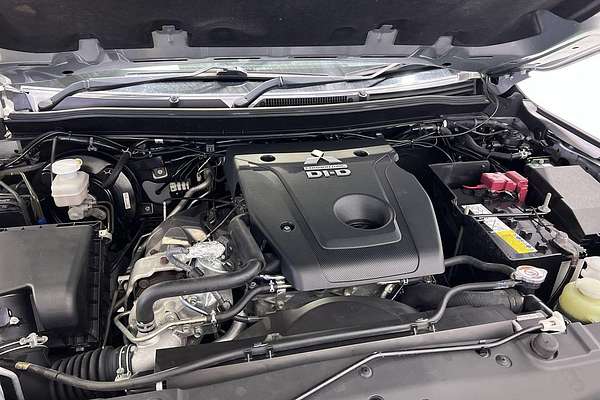 2021 Mitsubishi Triton GLS MR 4X4
