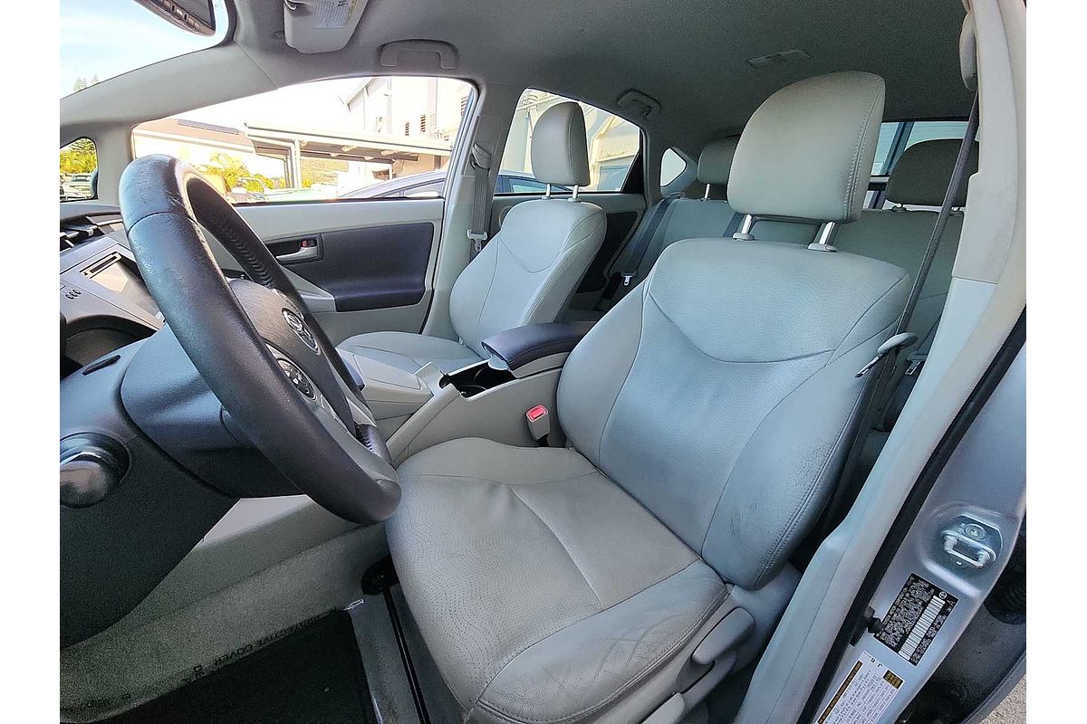 2011 Toyota Prius IV