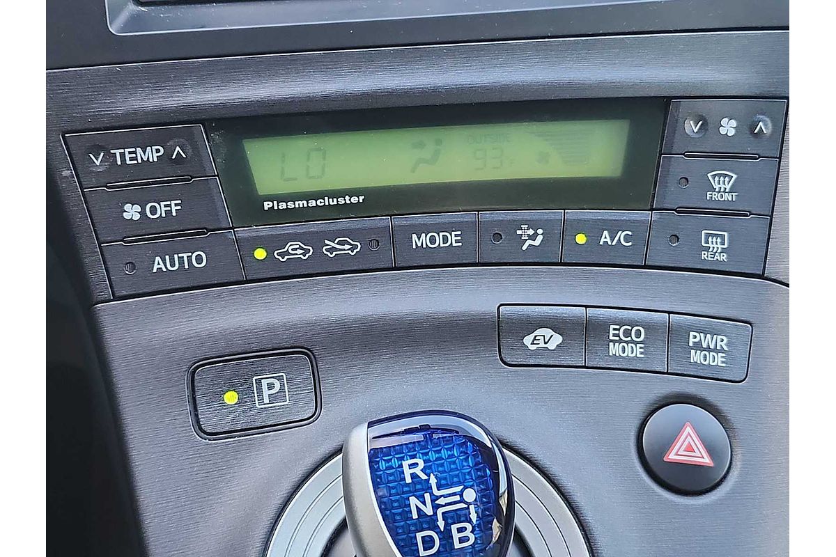 2011 Toyota Prius IV