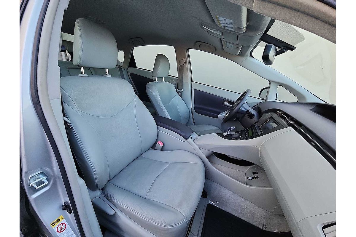 2011 Toyota Prius IV