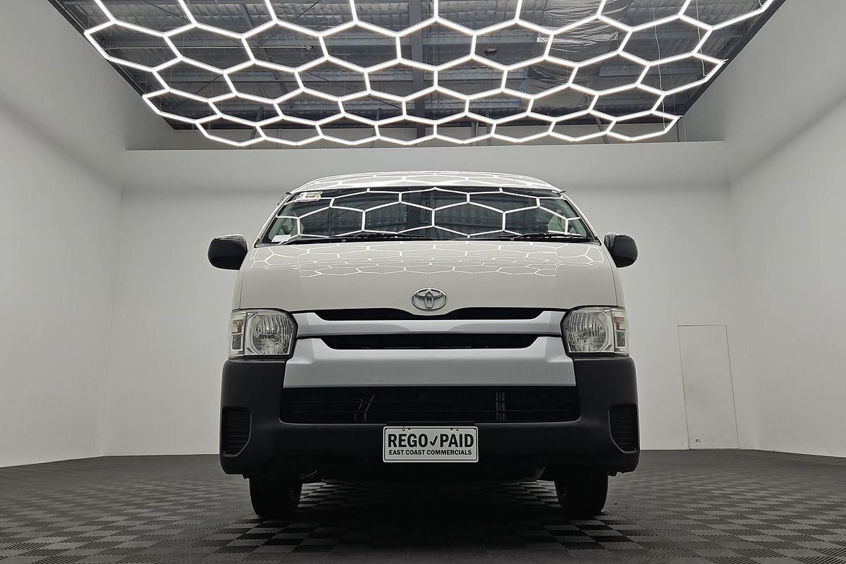 2018 Toyota Hiace Commuter KDH223R