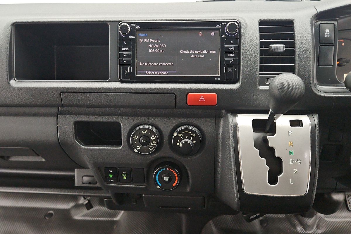 2018 Toyota Hiace Commuter KDH223R