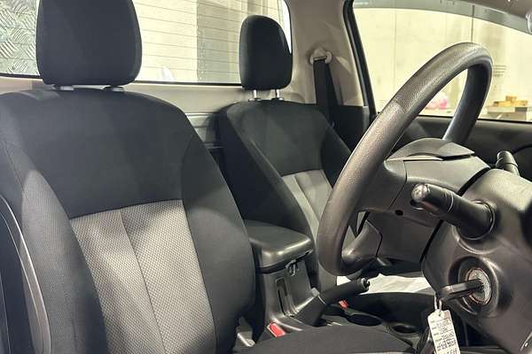 2022 Mitsubishi Triton GLX MR Rear Wheel Drive