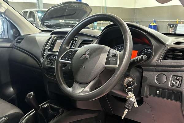2022 Mitsubishi Triton GLX MR Rear Wheel Drive