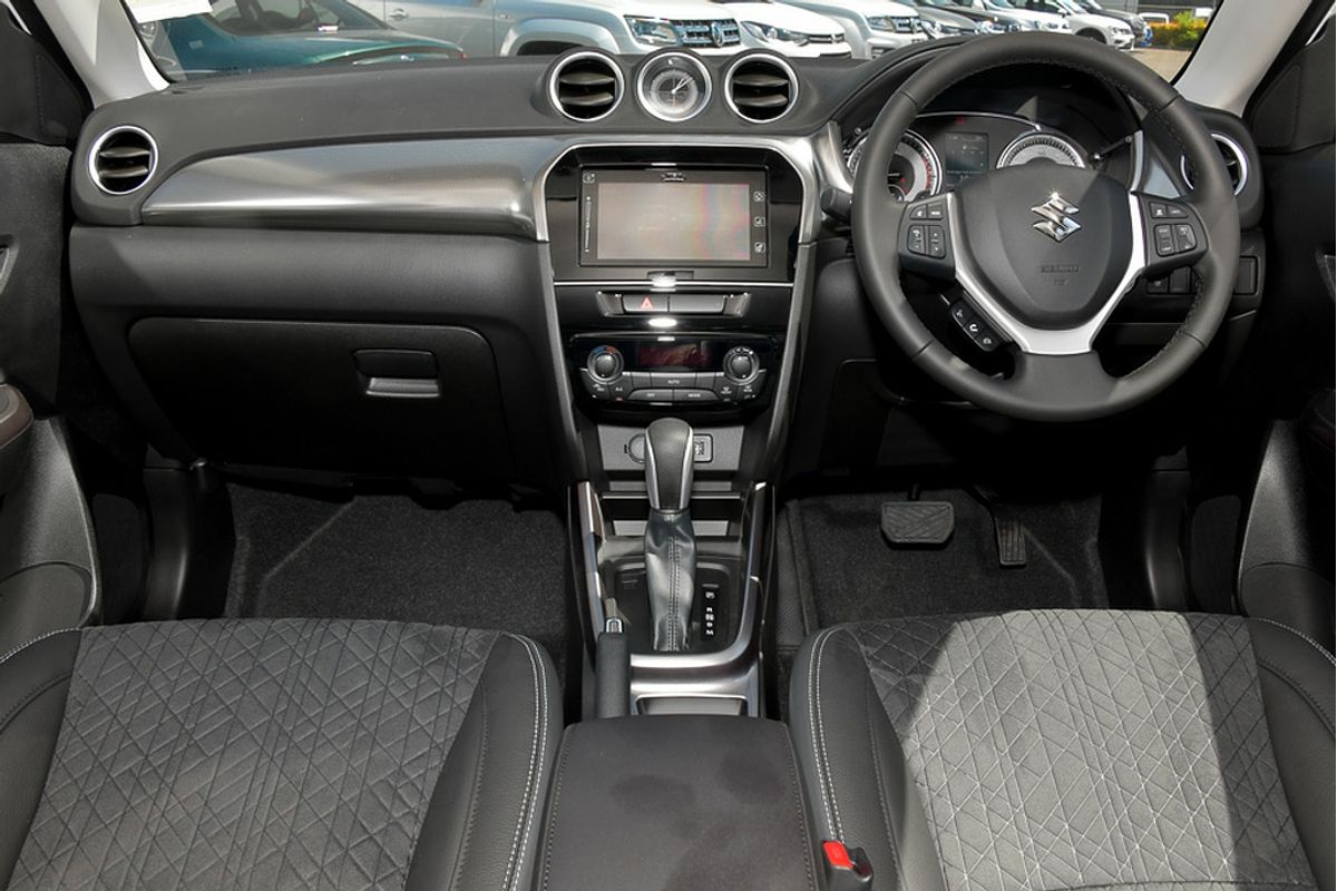 2024 Suzuki Vitara Turbo LY Series II