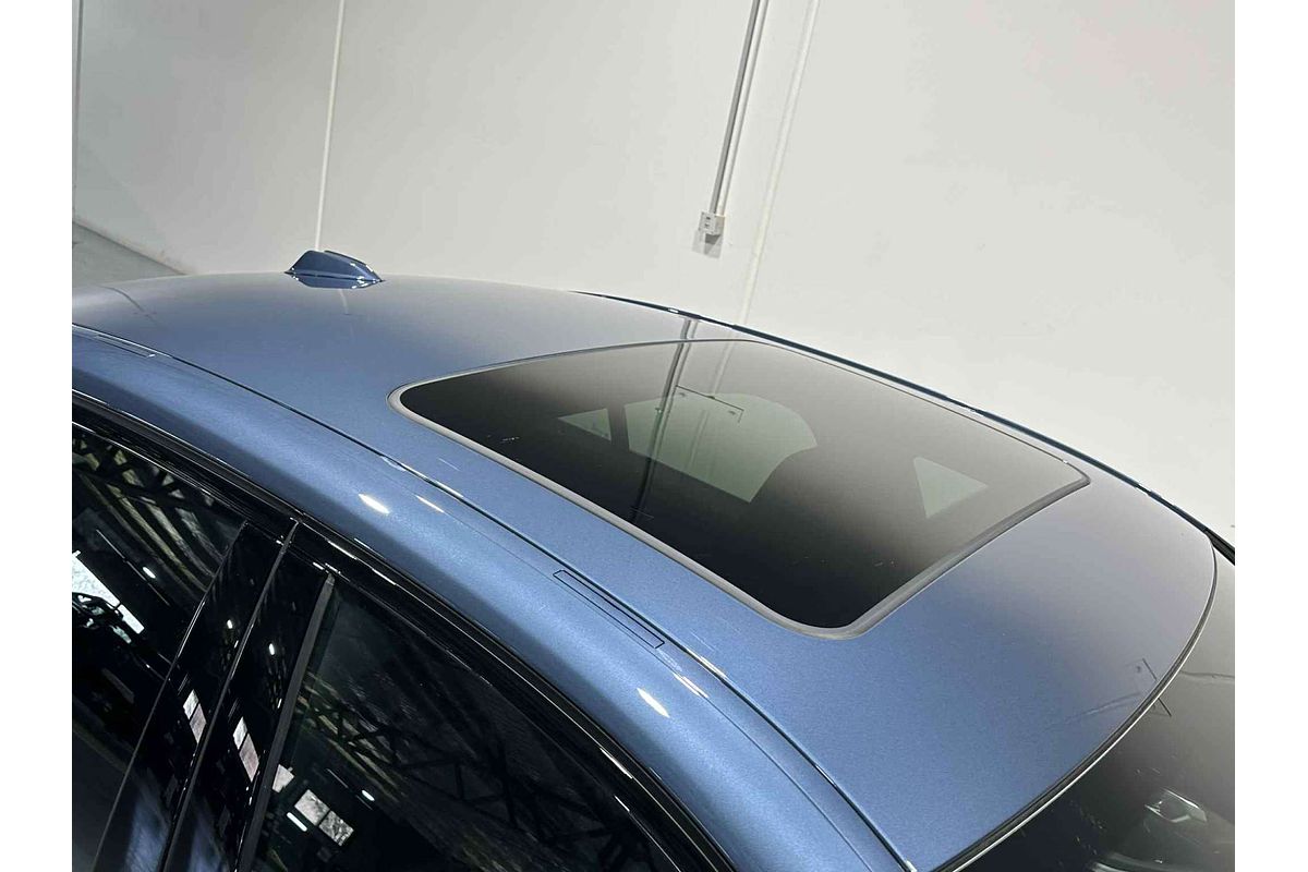 2025 BMW 3 Series 330i M Sport G20 LCI II