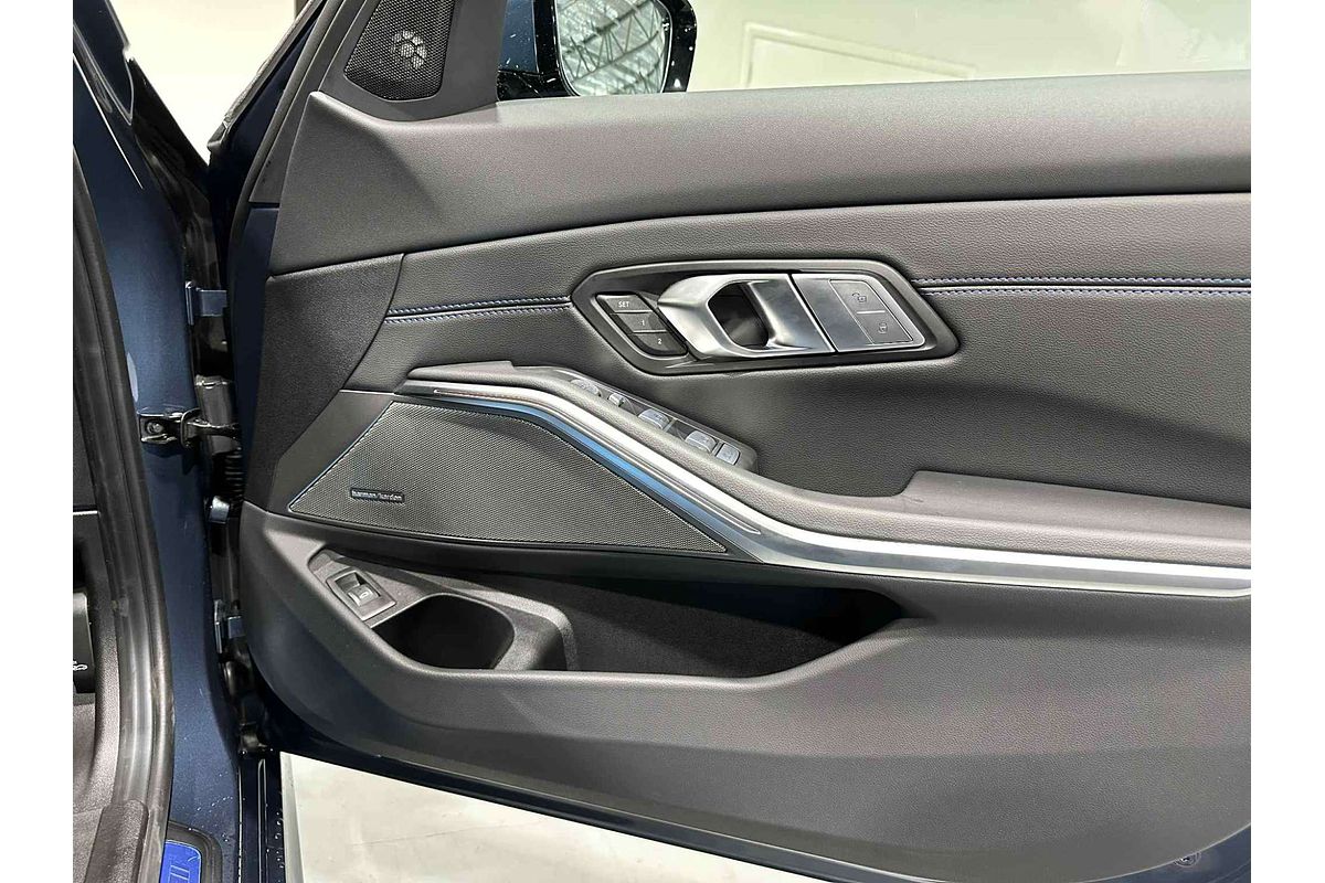 2025 BMW 3 Series 330i M Sport G20 LCI II