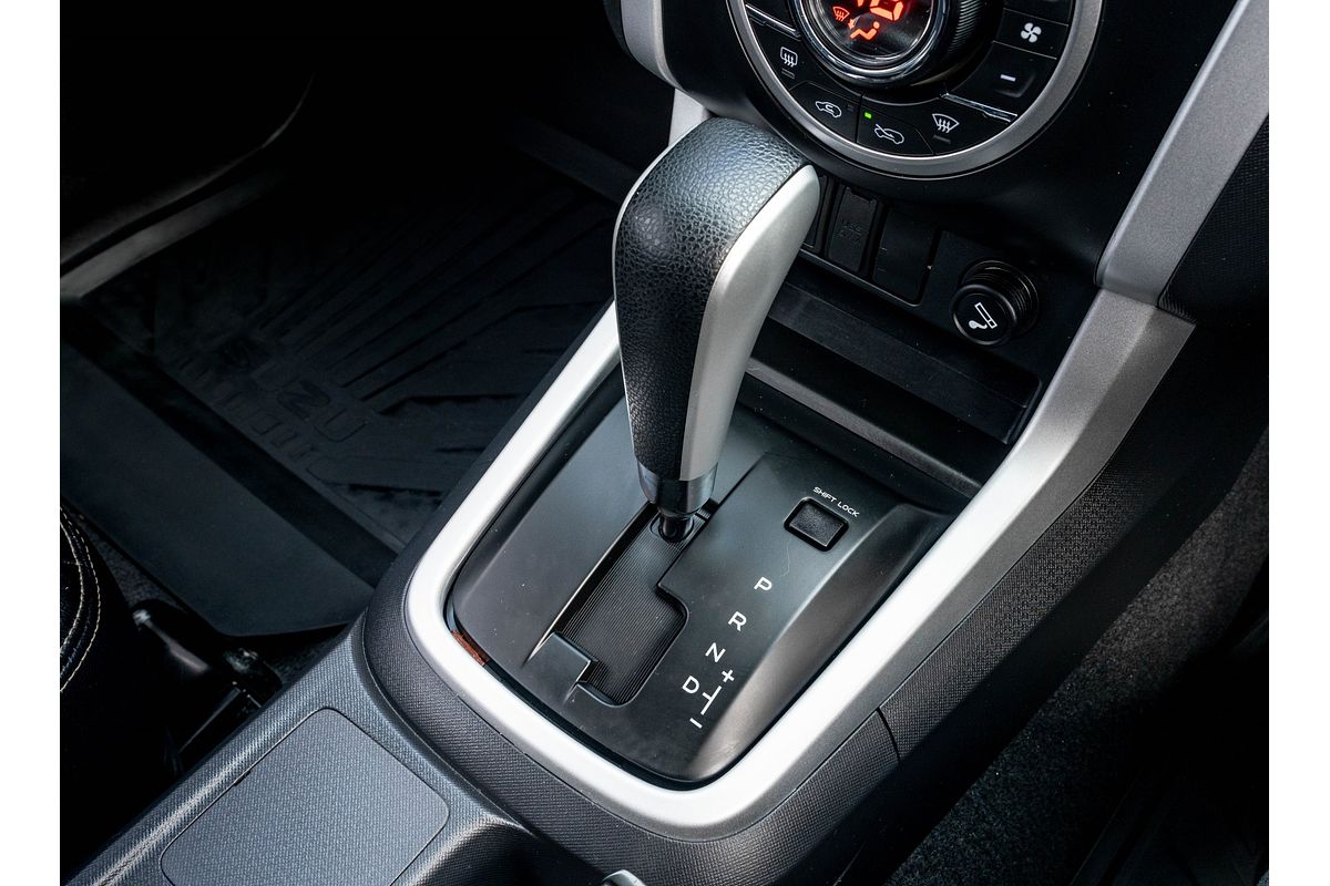 2018 Isuzu D-MAX Ls-T Dc 3.0D/6At