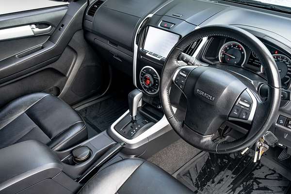 2018 Isuzu D-MAX Ls-T Dc 3.0D/6At