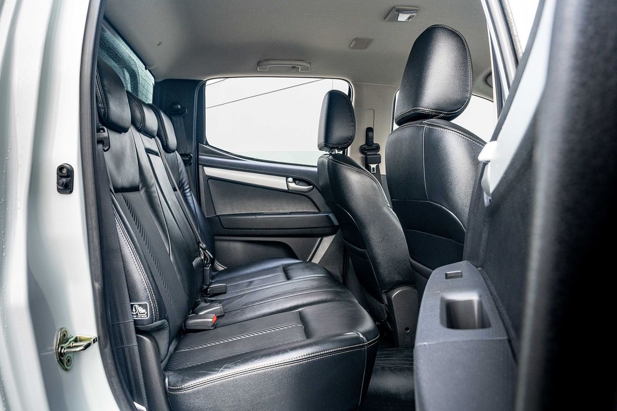 2018 Isuzu D-MAX Ls-T Dc 3.0D/6At