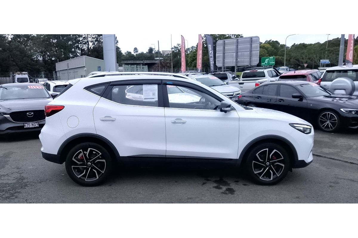 2021 MG ZST Essence