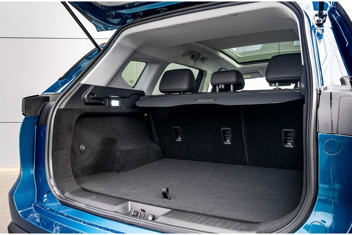 2025 Chery Tiggo 7 Pro Ultimate Phev/7At