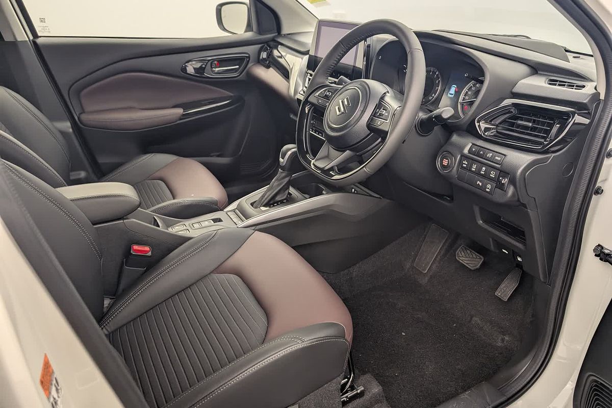 2025 Suzuki 3L415FX1AH0
