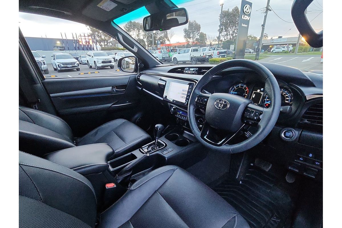 2022 Toyota Hilux Rugged X GUN126R 4X4