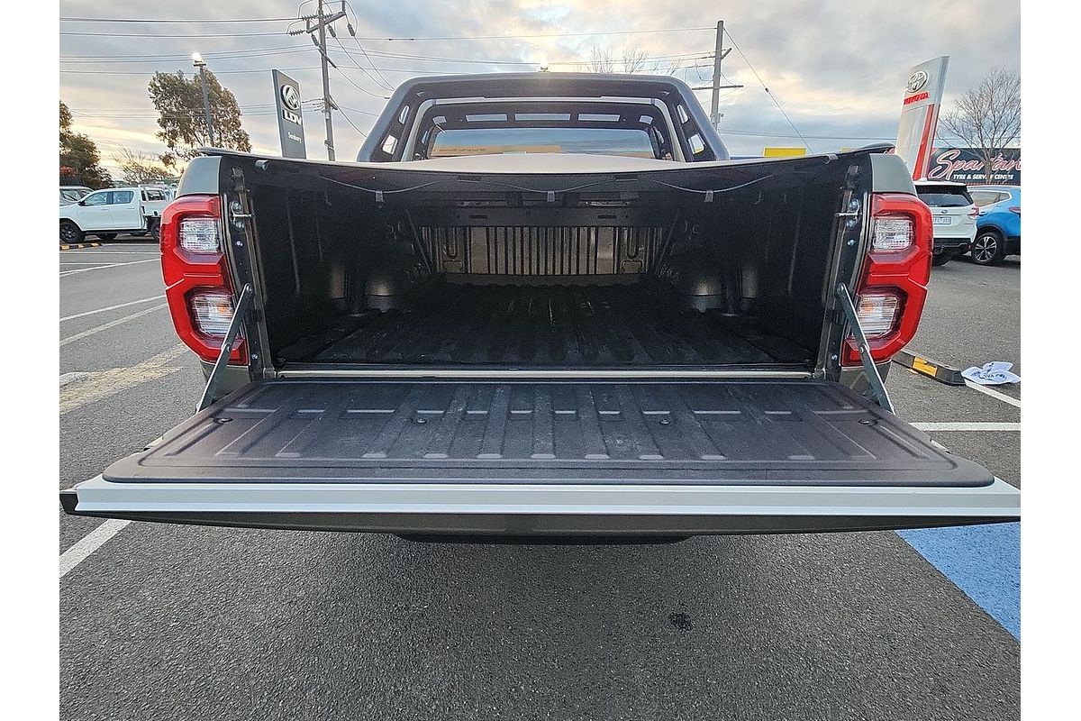 2022 Toyota Hilux Rugged X GUN126R 4X4