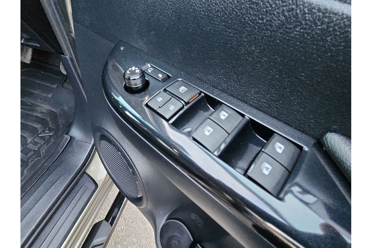 2022 Toyota Hilux Rugged X GUN126R 4X4