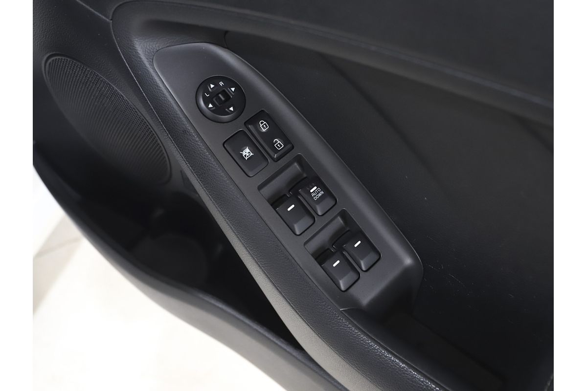2018 KIA CERATO S (AV) AUTO 5D HATCHBACK 4CYL