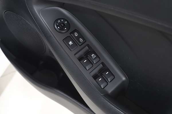 2018 Kia Cerato S YD