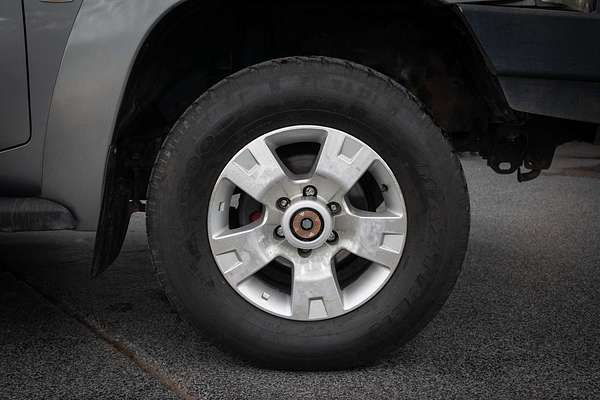 2009 Nissan Patrol ST GU 6