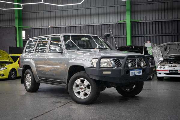 2009 Nissan Patrol ST GU 6