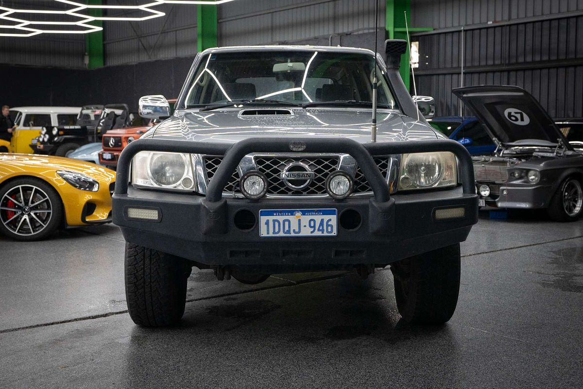 2009 Nissan Patrol ST GU 6