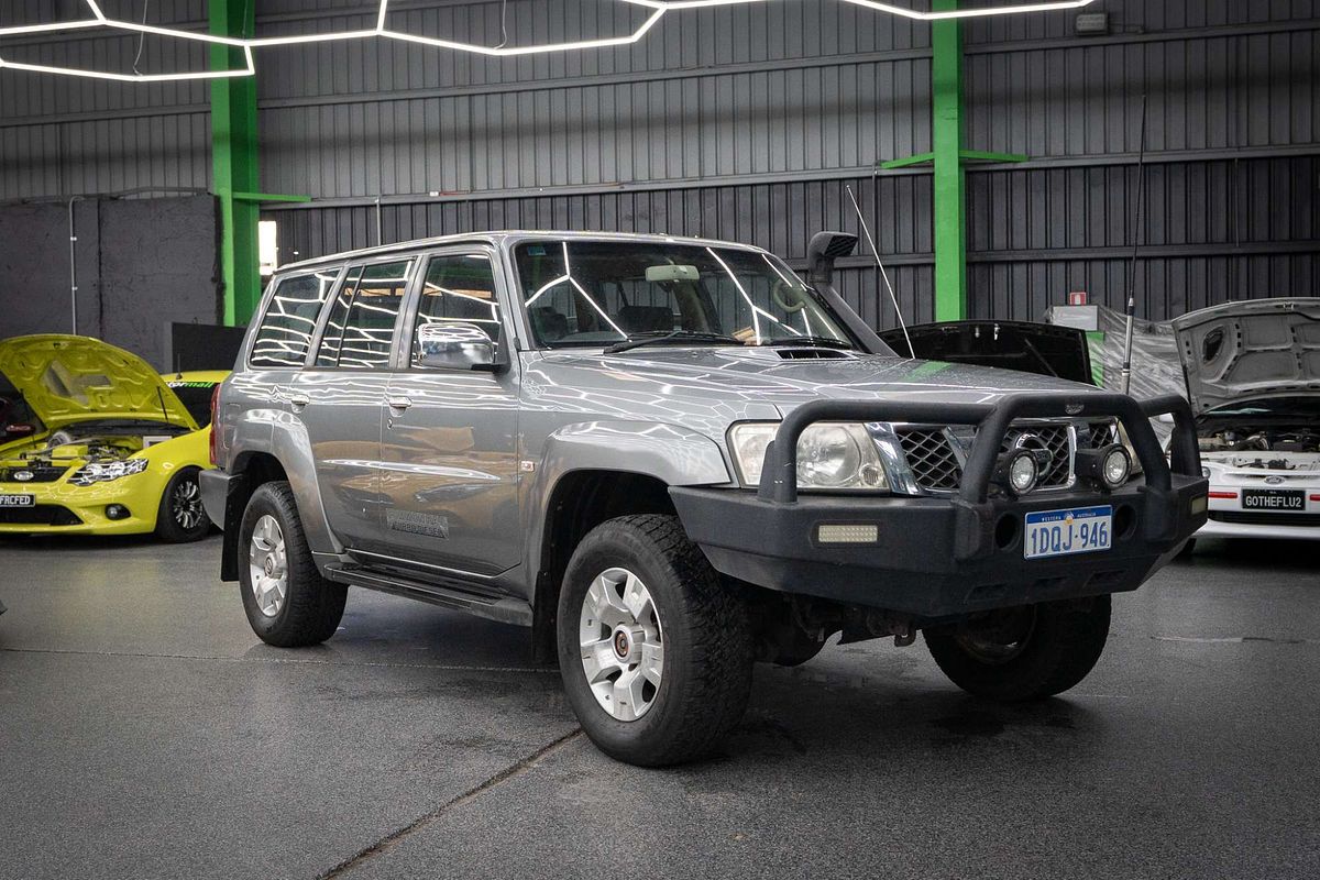 2009 Nissan Patrol ST GU 6