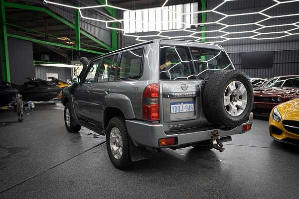 2009 Nissan Patrol ST GU 6