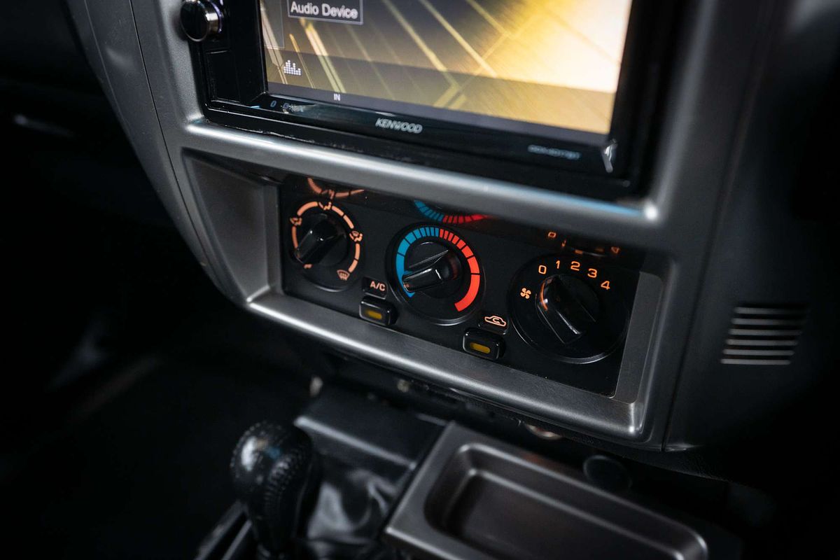 2009 Nissan Patrol ST GU 6