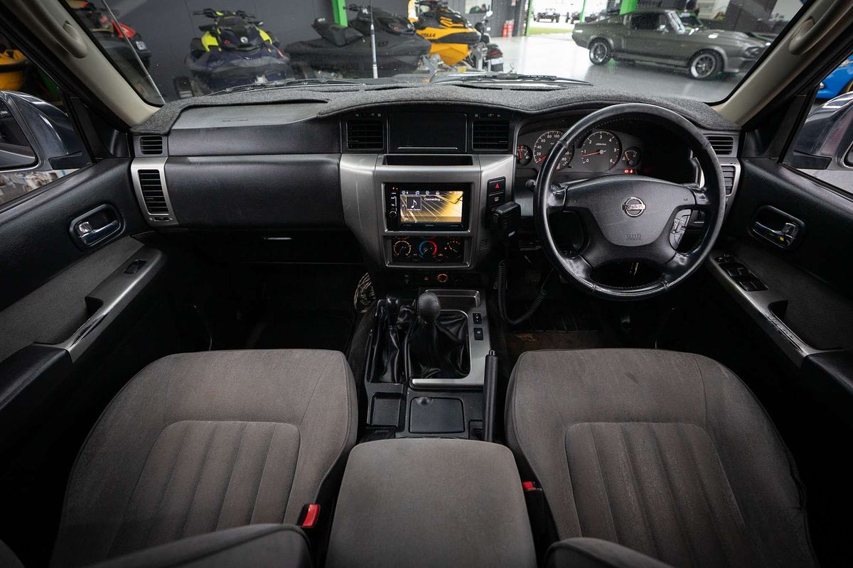 2009 Nissan Patrol ST GU 6