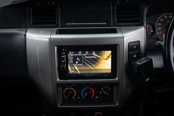 2009 Nissan Patrol ST GU 6