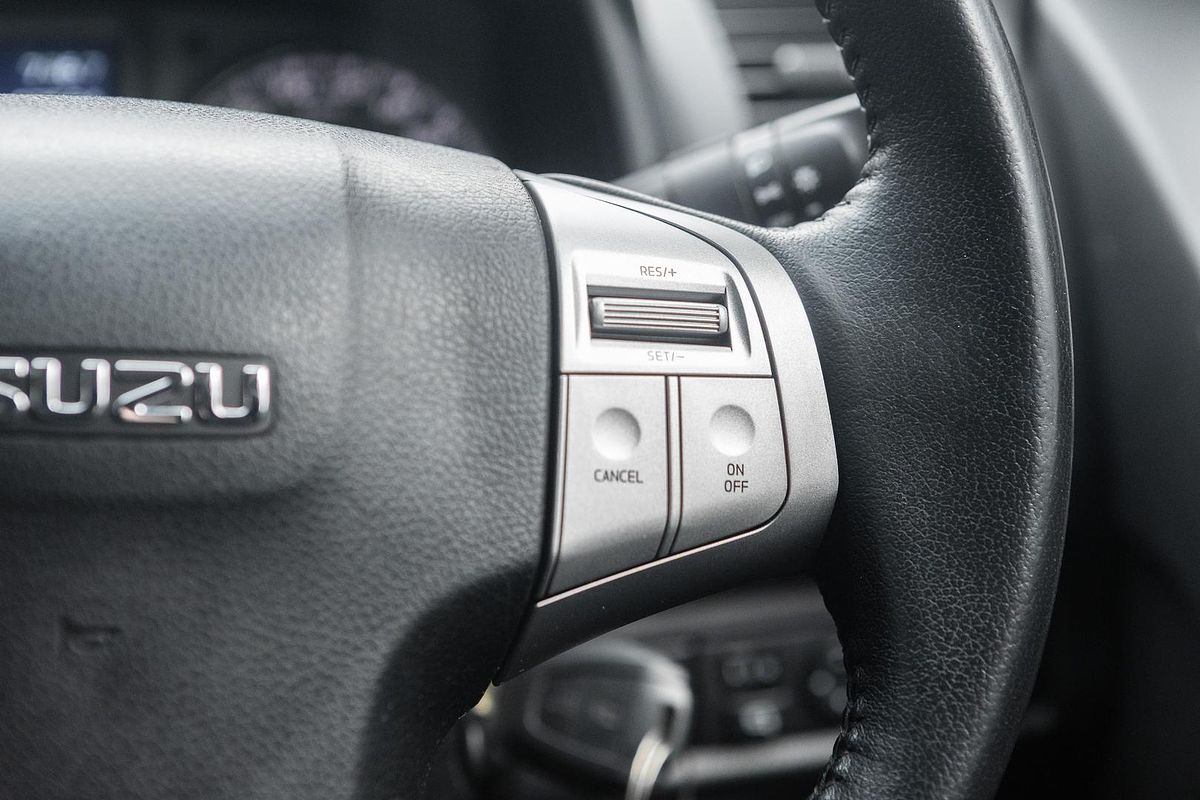 2014 Isuzu MU-X LS-U