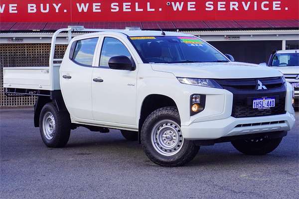 2022 Mitsubishi Triton GLX MR 4X4