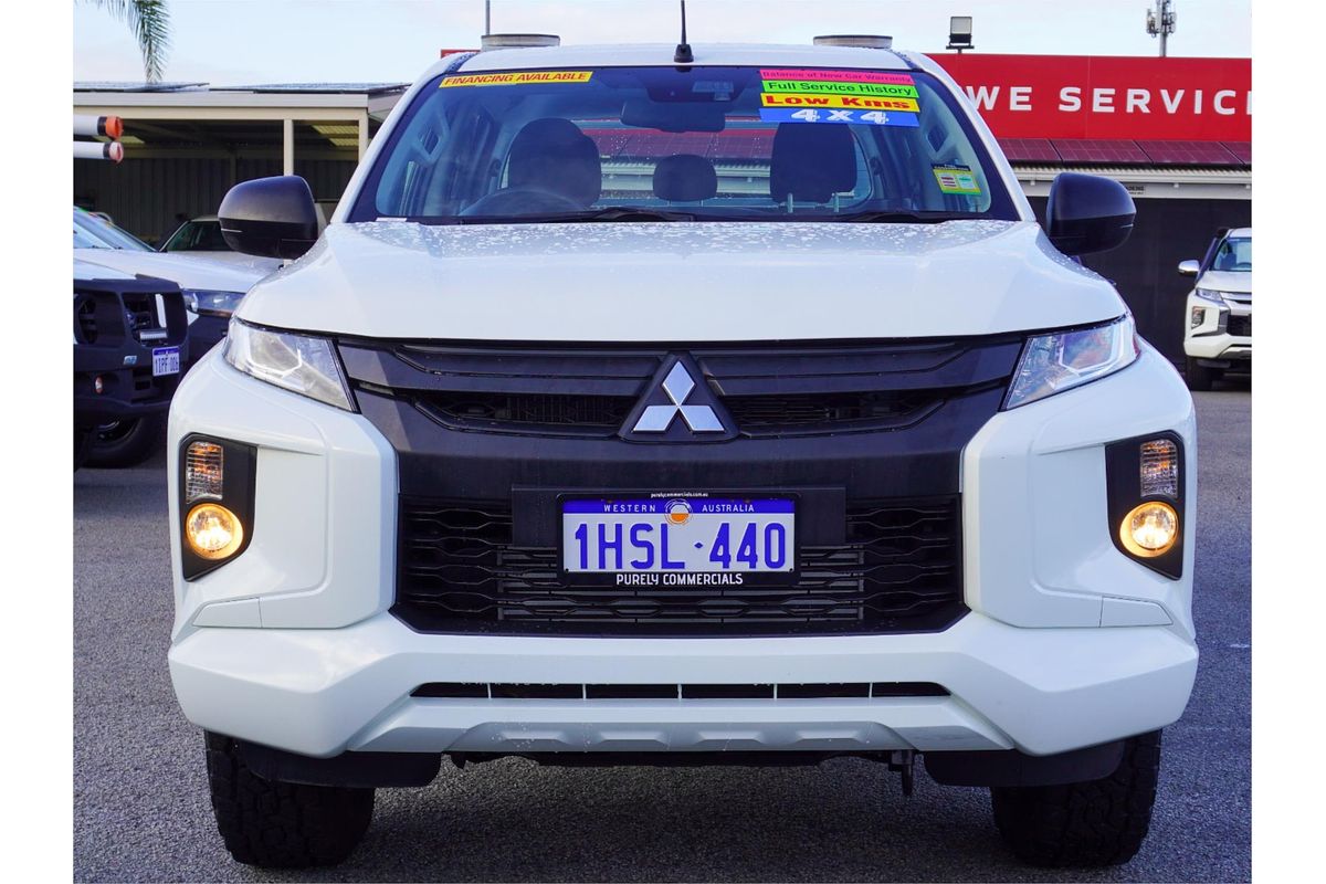 2022 Mitsubishi Triton GLX MR 4X4