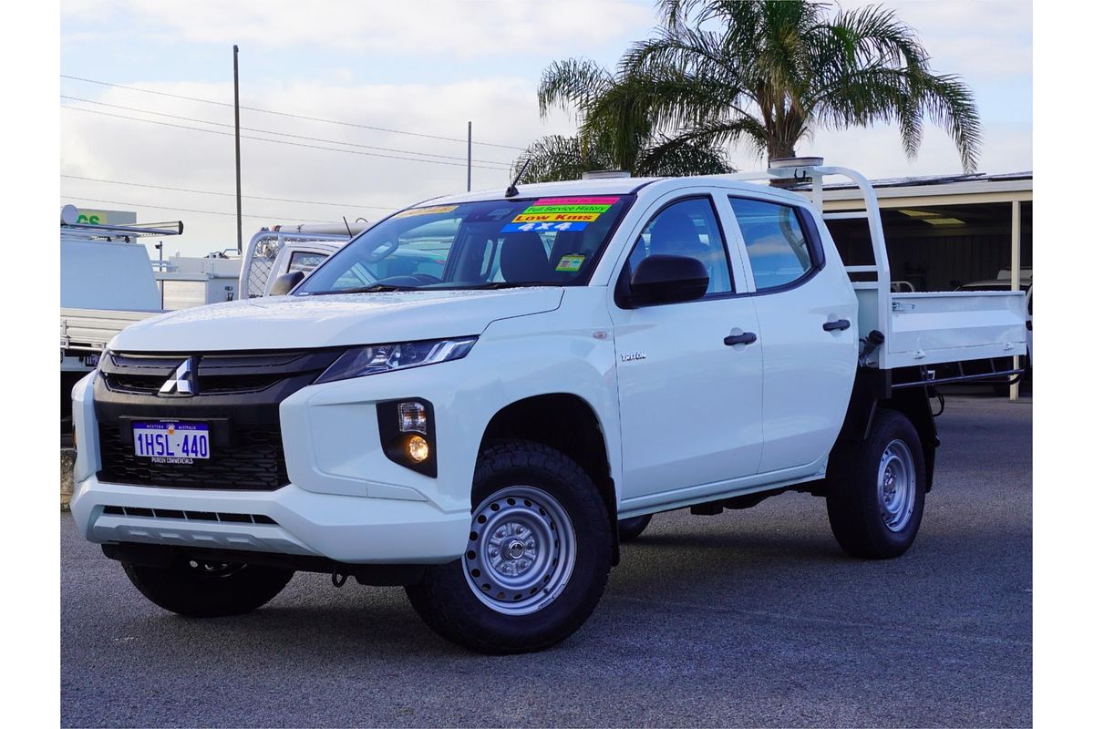 2022 Mitsubishi Triton GLX MR 4X4