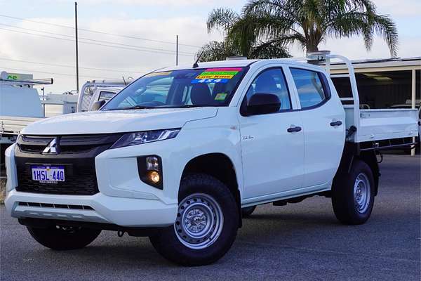 2022 Mitsubishi Triton GLX MR 4X4