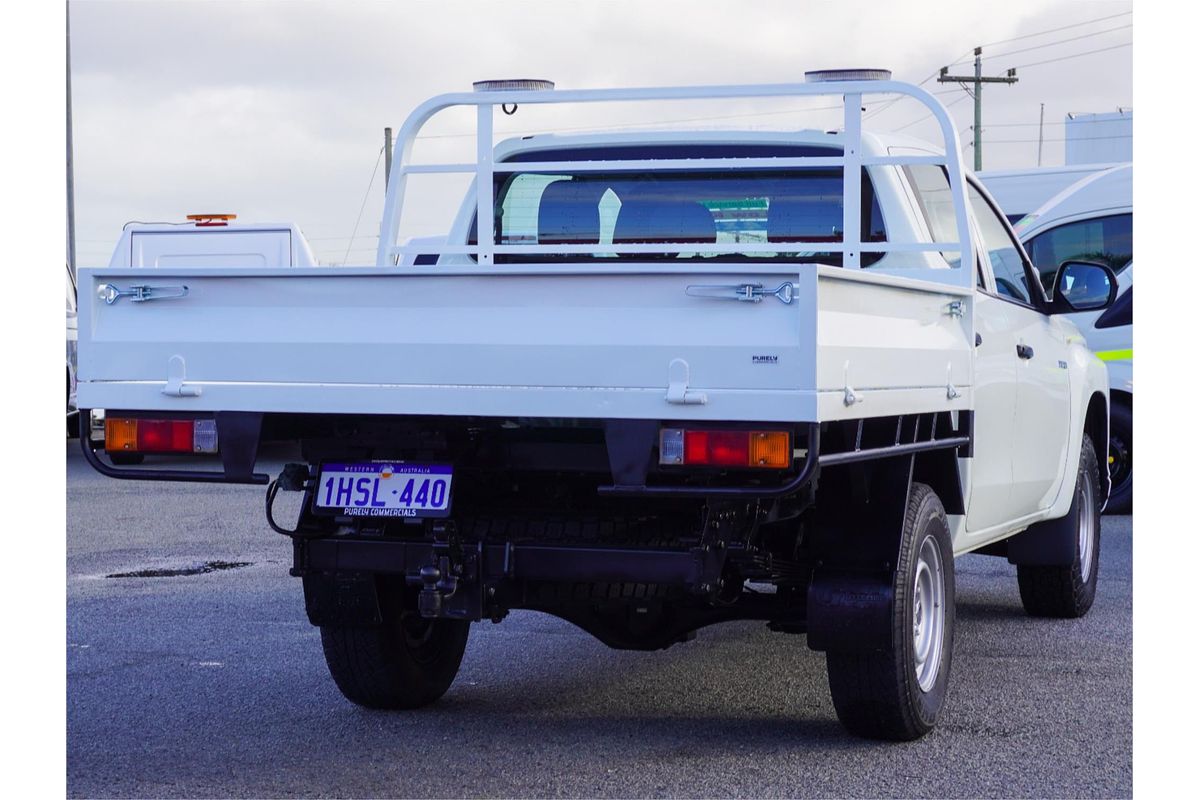 2022 Mitsubishi Triton GLX MR 4X4
