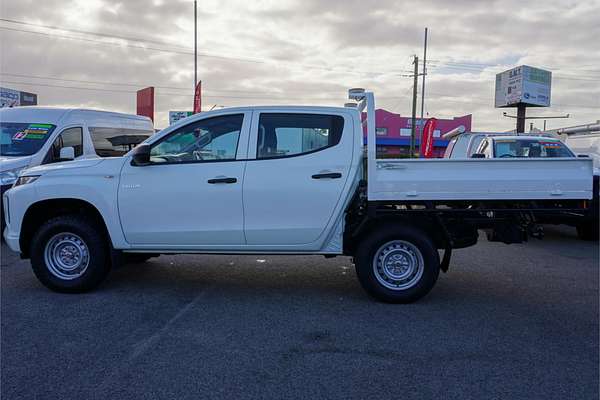 2022 Mitsubishi Triton GLX MR 4X4