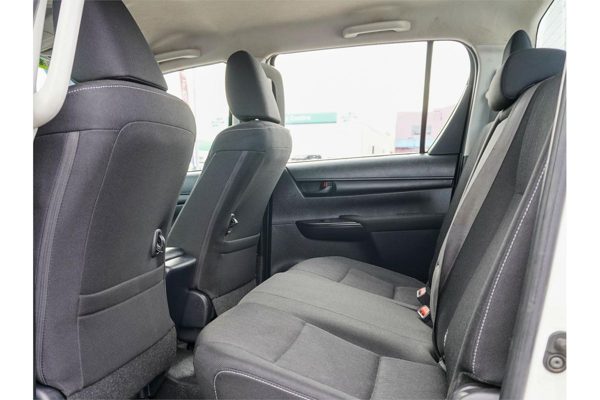 2020 Toyota Hilux SR GUN126R 4X4