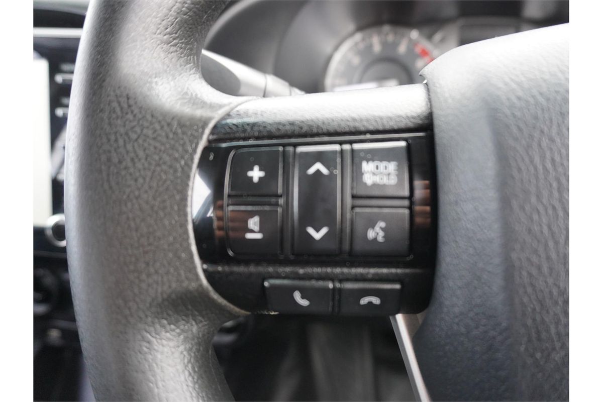 2020 Toyota Hilux SR GUN126R 4X4