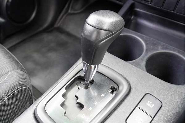 2020 Toyota Hilux SR GUN126R 4X4