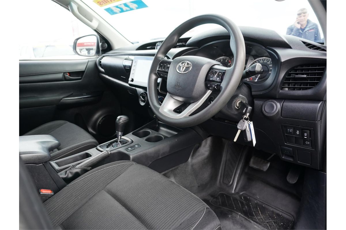 2020 Toyota Hilux SR GUN126R 4X4
