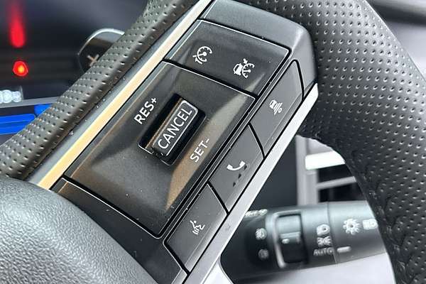 2024 Mitsubishi Outlander LS ZM