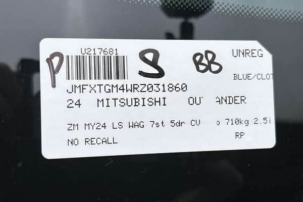 2024 Mitsubishi Outlander LS ZM