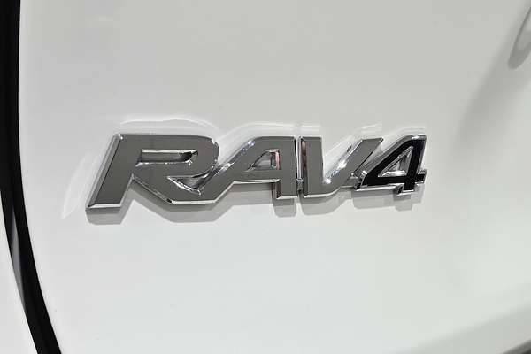 2024 Toyota RAV4 Cruiser AXAH52R