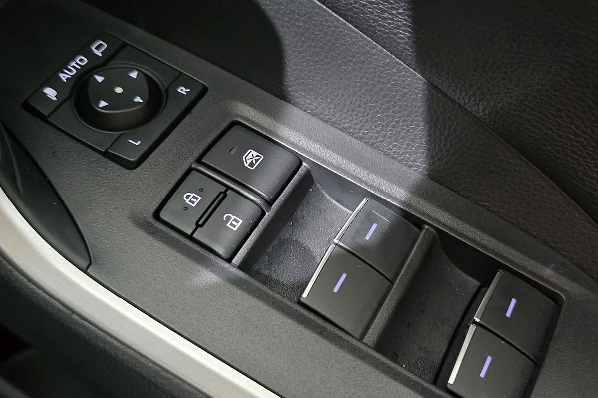 2024 Toyota RAV4 Cruiser AXAH52R