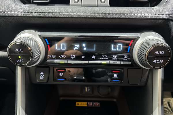 2024 Toyota RAV4 Cruiser AXAH52R