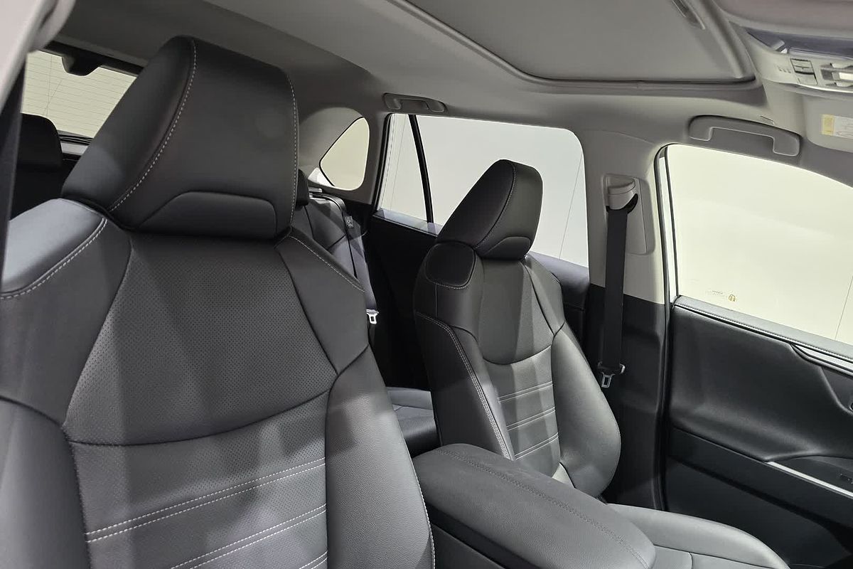 2024 Toyota RAV4 Cruiser AXAH52R