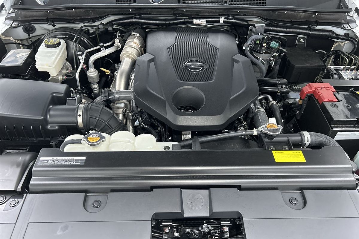 2025 Nissan Navara ST D23 4X4