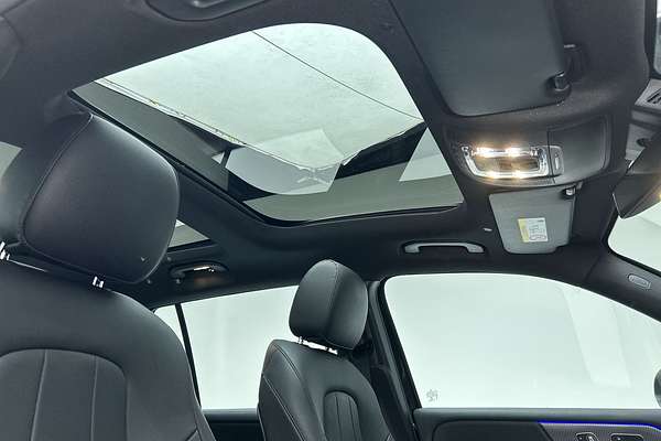 2020 Mercedes-Benz GLB-Class GLB200 X247